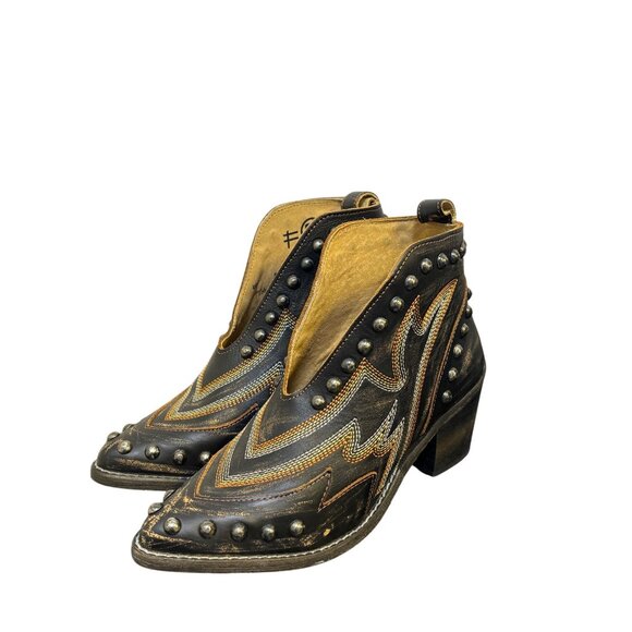 Cirkle G Shoes - Cirkle G Leather Studded Ankle Booties Brown Size 7.5